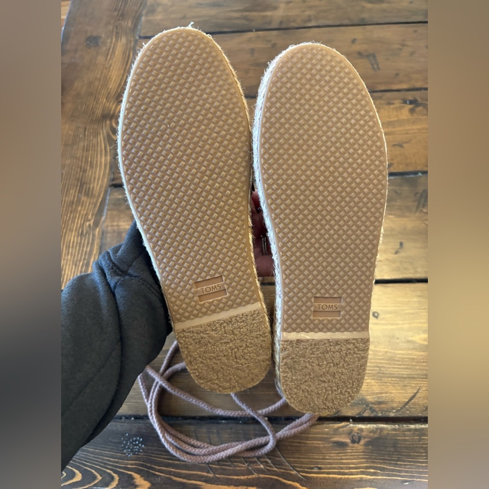 TOMS Women's Tan Katalina Espadrille Shoes with Tie-Up Straps Size 6 - Picture 4 of 10